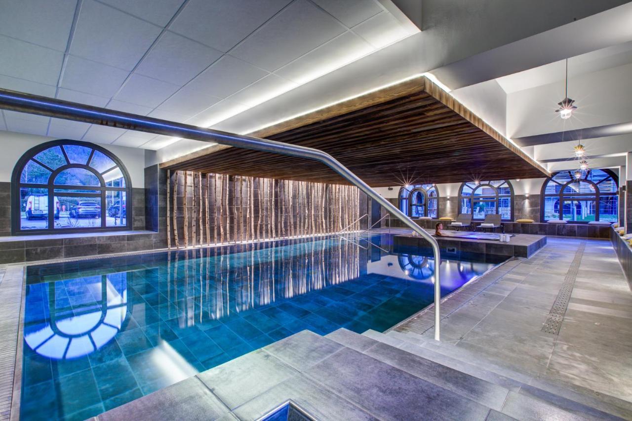 שאמוני Thedrus Luxury Apt, Swimming Pool, Spa & More מראה חיצוני תמונה